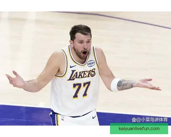 东契奇因16次技术犯规被NBA处罚无薪禁赛损失超二十六万美元 东契奇因16次技术犯规被NBA处罚无薪禁赛损失超二十六万美元